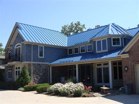 grey siding blue metal roof house|7 Best Metal Roof & House Color Combinations.